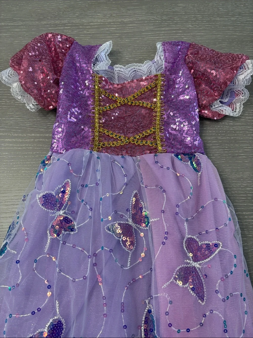 Girls dress up Rapunzel dress